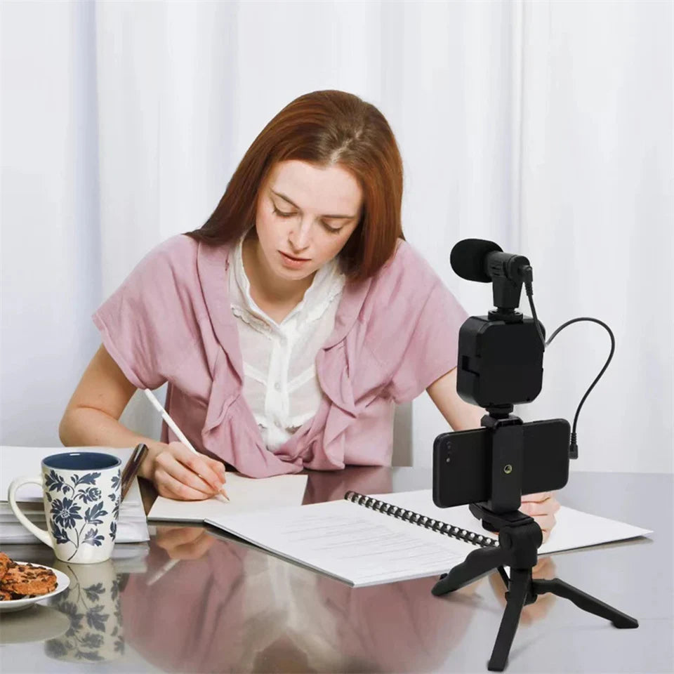 Smartphone Vlog Kit – LED, Mic, Tripod Holder